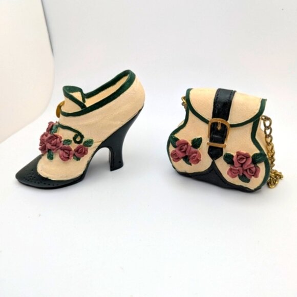 2 Pieces Miniature Victorian Matching Shoe Beige Black Pink - Picture 2 of 4